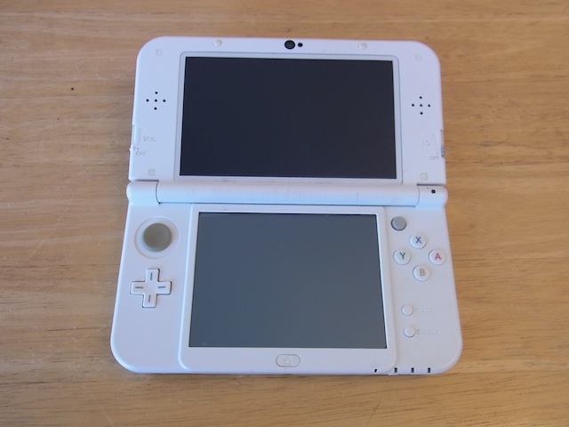 任天堂3DS/ipod classic/イヤホン修理 新宿のお客様