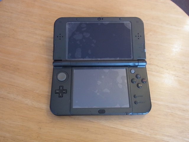 任天堂3DS/PSVITA2000/ipod classic修理　八王子のお客様