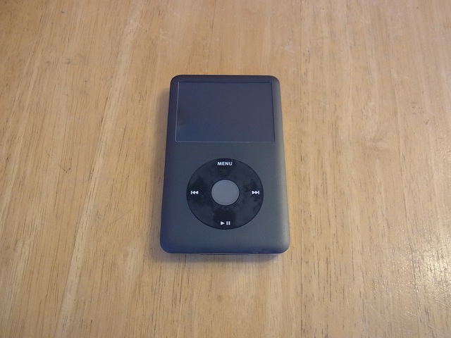 ipod classic大容量化/イヤホンMMCX化/任天堂3DS修理 吉祥寺のお客様