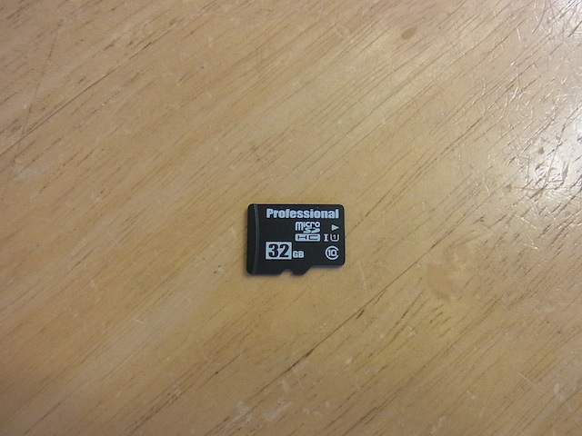 SDカード・USBメモリ・外付けHDD　データ復旧　用賀のお客様