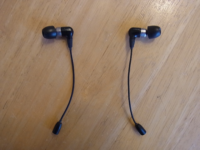 イヤホン修理・MMCX化/リケーブル・ケーブル制作/各種プラグ付け替え　新宿のお客様
