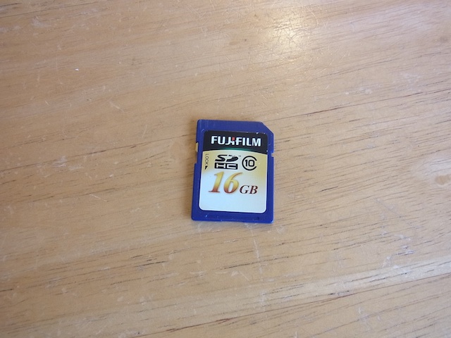 デジカメデータ消去/SDデータ復旧　神保町のお客様