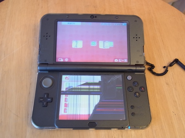 中野のお客様より任天堂3DSの来店修理がありました。