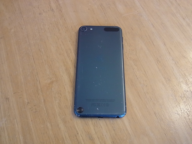 神戸のお客様よりipod touch5の宅配修理がありました。