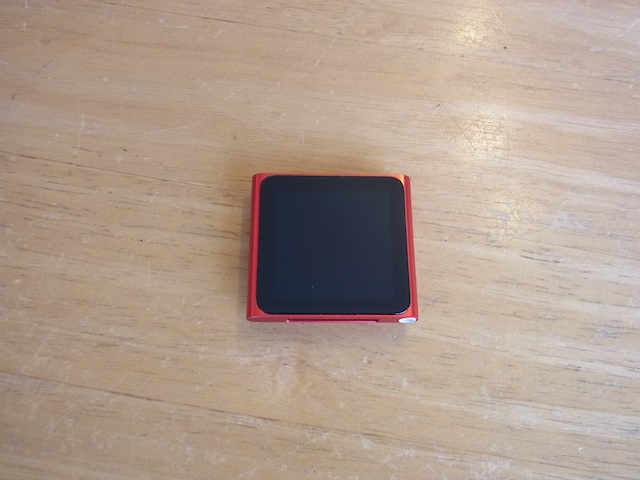 ipod nano6電源ボタン陥没故障/宅配修理　愛知県のお客様