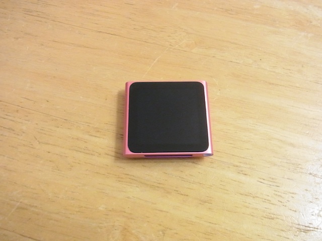 iPod nano6電源ボタン修理　池袋のお客様