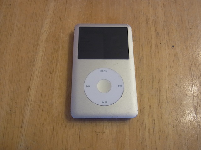 荻窪のお客様　iPod classic/PSvita2000持ち込み修理