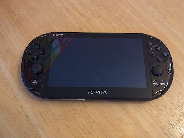 幕張のお客様　PSvita2000アナログスティック 宅配修理 
