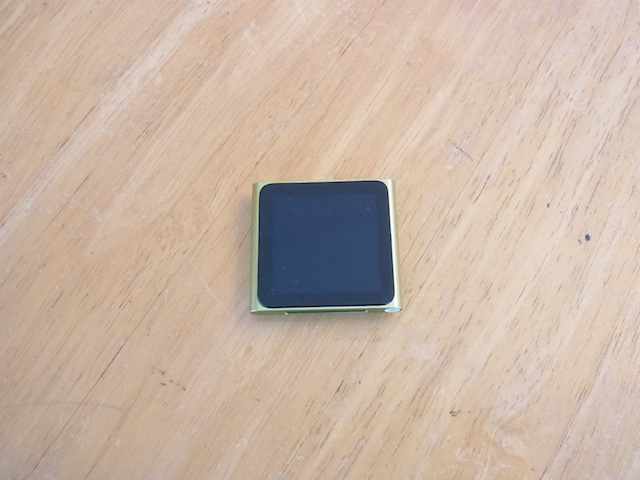 久喜市のお客様　iPod nano6電源ボタン故障　宅配修理　郵送キット発送します！ 