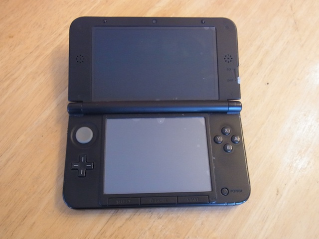 つくば市のお客様　任天堂3DS充電故障　宅配修理なら！ 