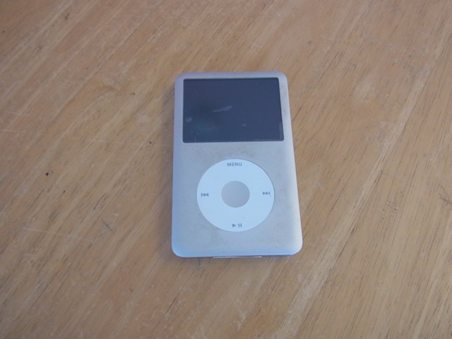 習志野のお客様　iPod classic宅配修理　郵送キット発送します！