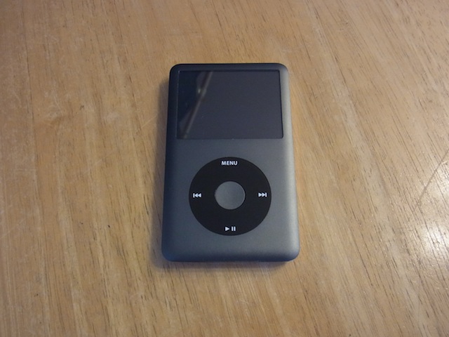 幕張のお客様　iPod classicイヤホン宅配修理　郵送キット発送します！