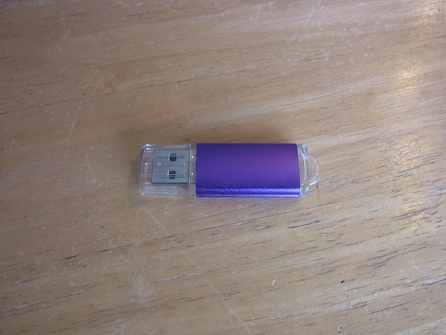 三鷹のお客様　USBメモリ/SDカード　格安データ復旧店