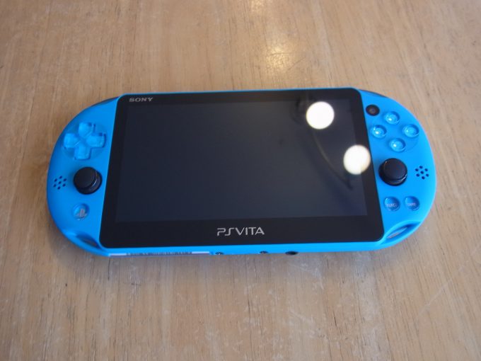 幕張から宅配修理　PSvita2000ボタン故障修理