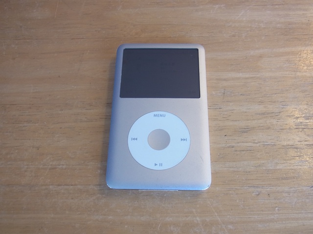 郡山のお客様より宅配修理　iPod classic修理　宅配キット発送
