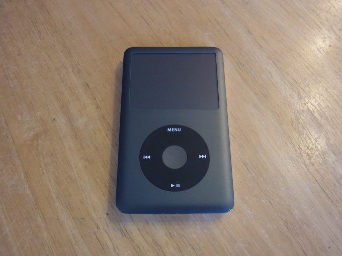 荻窪から持ち込み修理　iPod classicイヤホン片方聞こえない 