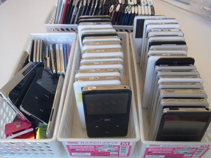 荻窪からご来店　iPod classic/iPod touch5　ジャンク品買取
