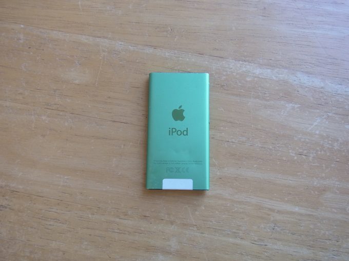酒田市のお客様　iPod nano7ガラス割れ故障修理　宅配キット発送
