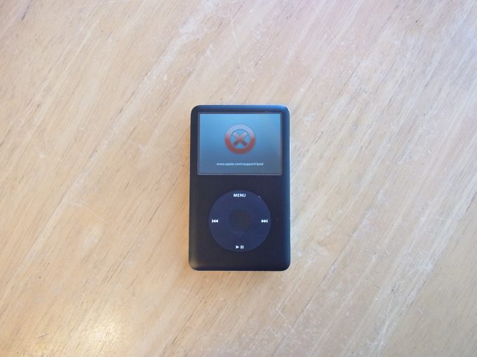 三鷹からご来店　iPod classic ハードディスク故障