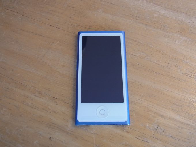 宇都宮のお客様　iPod nano7液晶故障修理　宅配キット発送