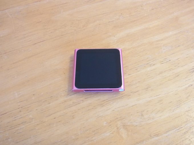一宮のお客様　iPod nano6電源ボタン故障修理　宅配キット発送