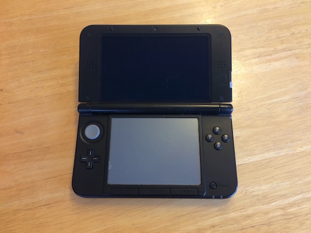 岐阜市のお客様　任天堂3DS充電故障　宅配修理のご案内