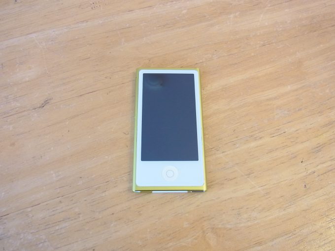 豊橋市のお客様　iPod nano7画面割れ故障　宅配キット発送