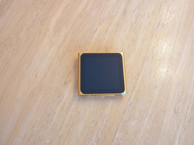 吹田市のお客様　iPod nano6電源ボタン故障修理　宅配キット発送