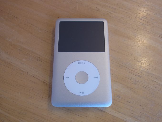広島市から宅配修理　iPod classic大容量化　宅配修理