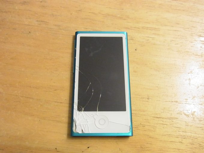 北海道から宅配修理　iPod nano7画面割れ故障　宅配キット発送