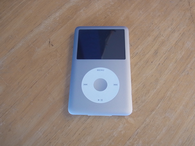 中野のお客様　iPod classic/PSvita2000修理　簡単宅配キット