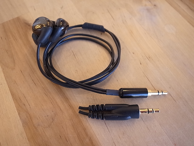 広島のお客様 イヤホン修理・カスタム 簡単宅配キット