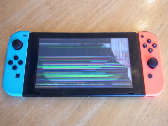 浜松のお客様　任天堂スイッチ液晶修理　簡単宅配キット