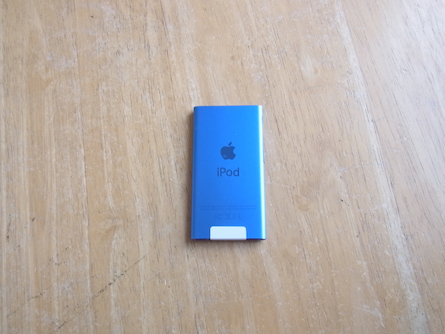 横浜のお客様 iPod nano7画面割れ 宅配キットで簡単修理
