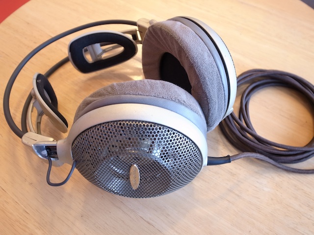 群馬県のお客様　ヘッドホン修理/リケーブル　宅配修理 