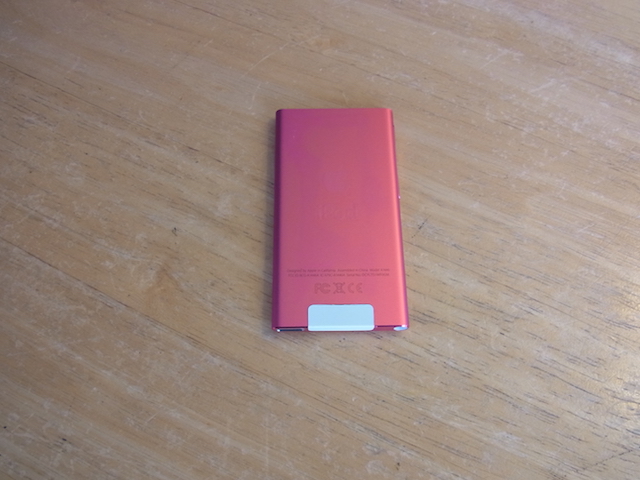 札幌のお客様 iPod nano7バッテリー交換 宅配キットで簡単修理
