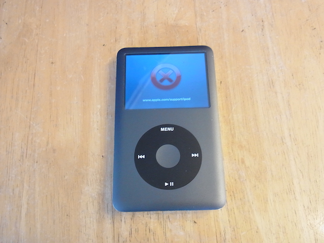 練馬のお客様　iPod classic HDD故障　宅配キットで簡単修理