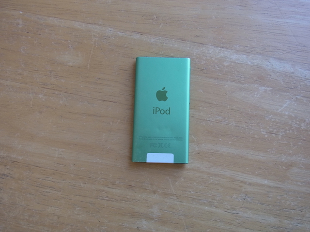 茨城のお客様　iPod nano7画面割れ　宅配キットで簡単修理