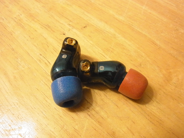 新宿のお客様　Ultimate Earsイヤホン修理/MMCX化　宅配キットで簡単修理