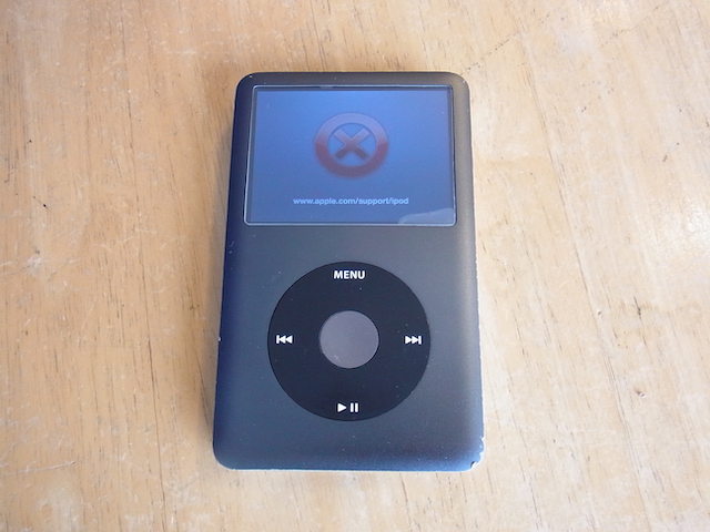 五反田のお客様　iPod classic赤いバツマーク　宅配キットで簡単修理
