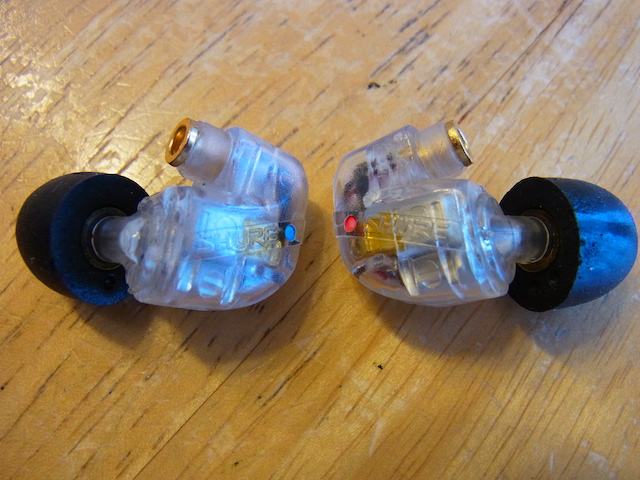 新宿のお客様　イヤホン故障/MMCX化のご案内　宅配キットで簡単修理