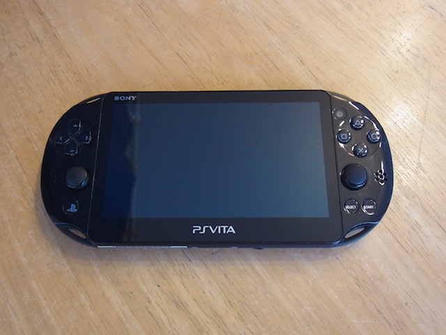 PSvita2000/iPod classic故障　奈良　宅配キットで宅配修理