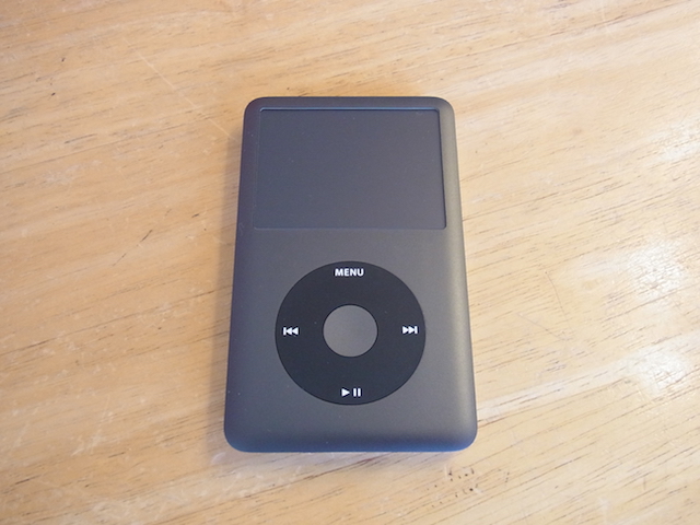 iPod classic HDD異音/大容量化　中野　宅配キットで宅配修理