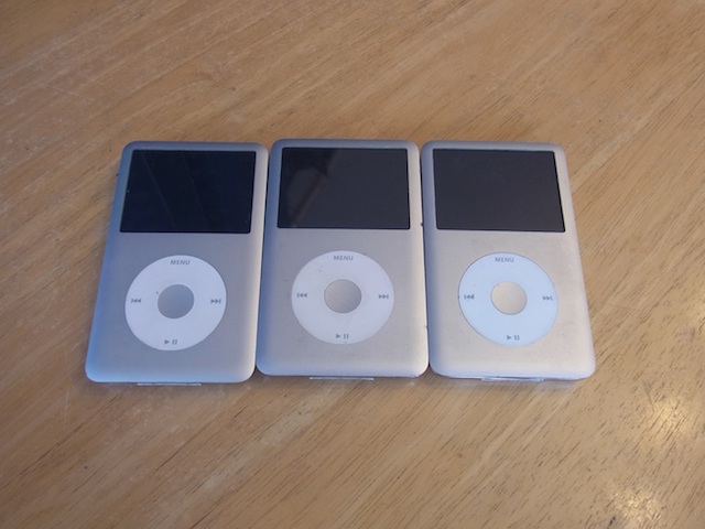滋賀のお客様  iPod classicハードディスク故障　宅配キットで簡単修理