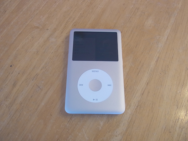 松戸のお客様　iPod classicデータ取り出し　宅配キットで簡単修理