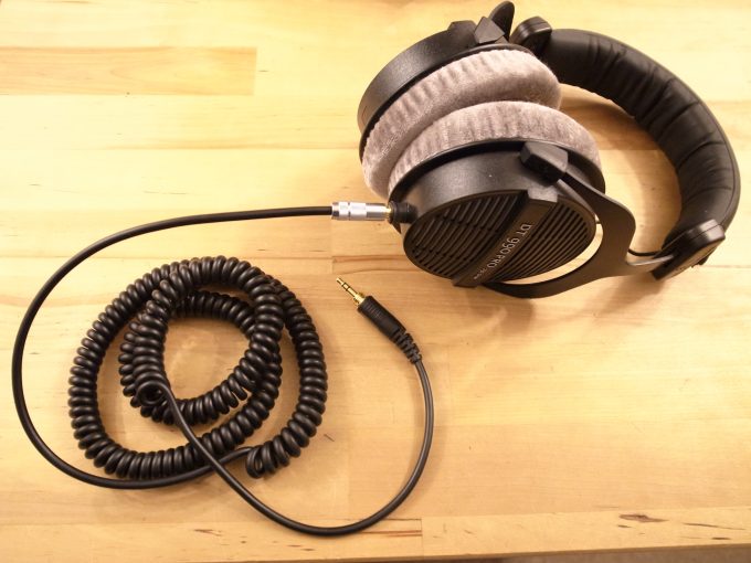 ソニーヘッドホン修理/ヘッドホン脱着カスタム　渋谷のお客様