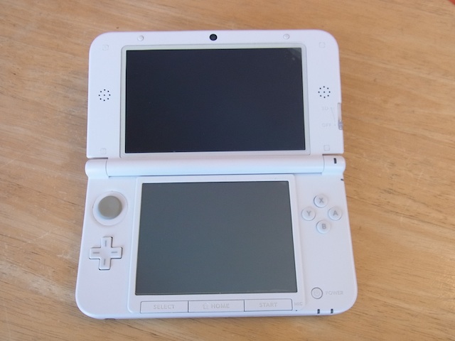 西葛西のお客様　任天堂3DS/iPod nano7修理　簡単宅配キット