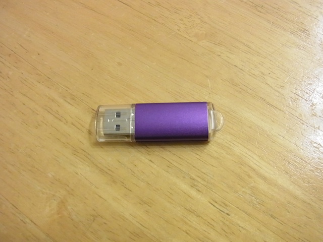 中野のお客様　USBメモリエラーメッセージ/データ復旧予約