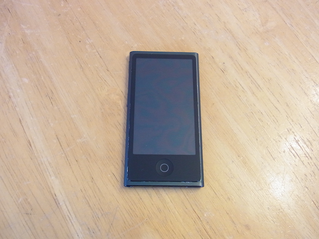 小山のお客様　iPod nano7音楽データ取り出し　宅配キットで簡単修理