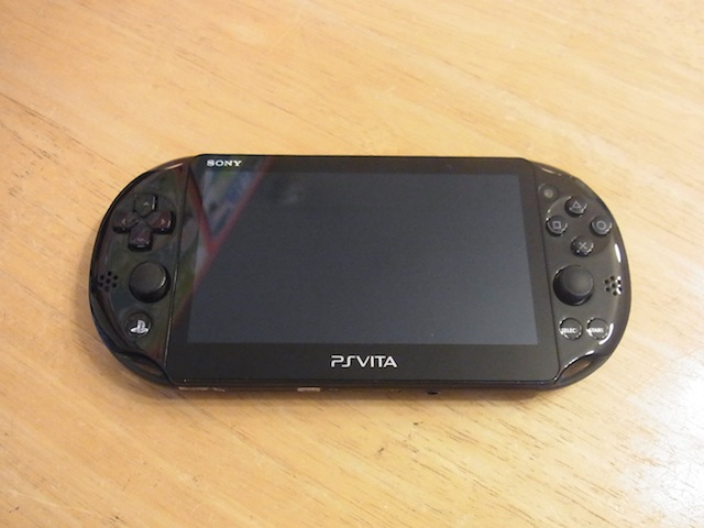 東松山市のお客様　PSvita2000アナログスティック故障　宅配キットで簡単修理